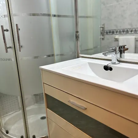 Centrico Tu Hogar En Bilbao דירה ברקלדו